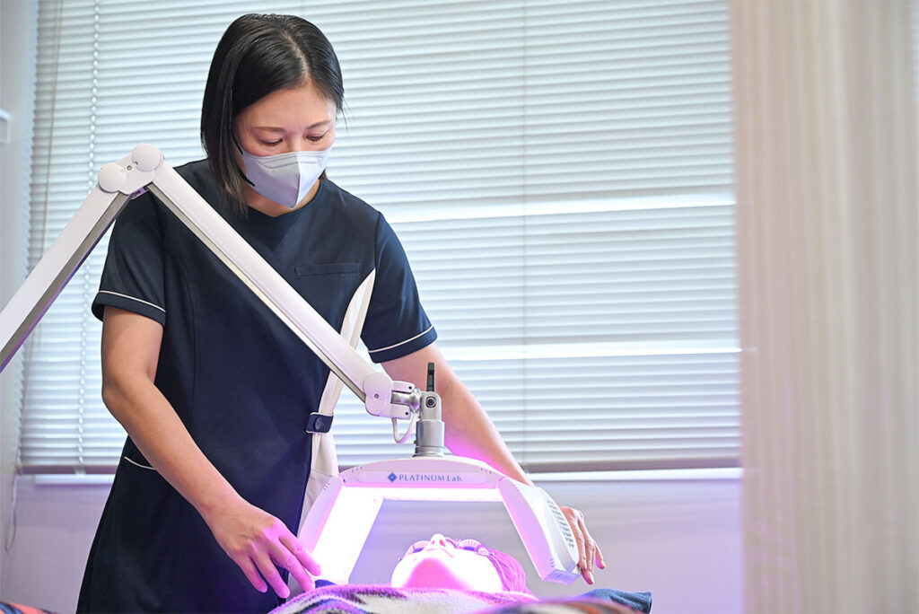 LEDの力で輝く素肌へ